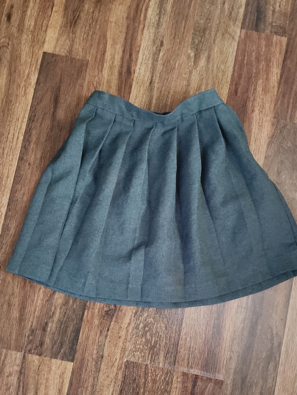 French Toast Girls Pleated Skirt Size 6